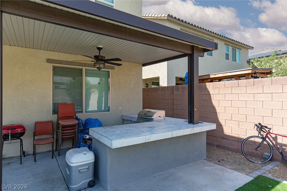 824 Claystone Ridge Avenue Property Photo 47