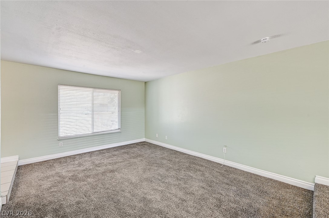 899 Monika Way Property Photo 5