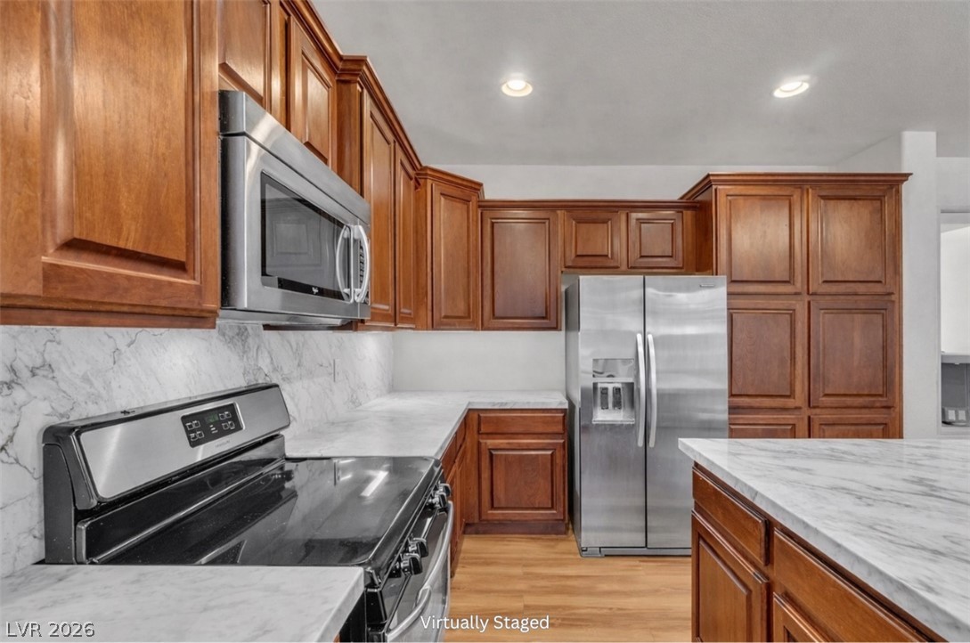 10460 Harvest Wind Drive Property Photo 4