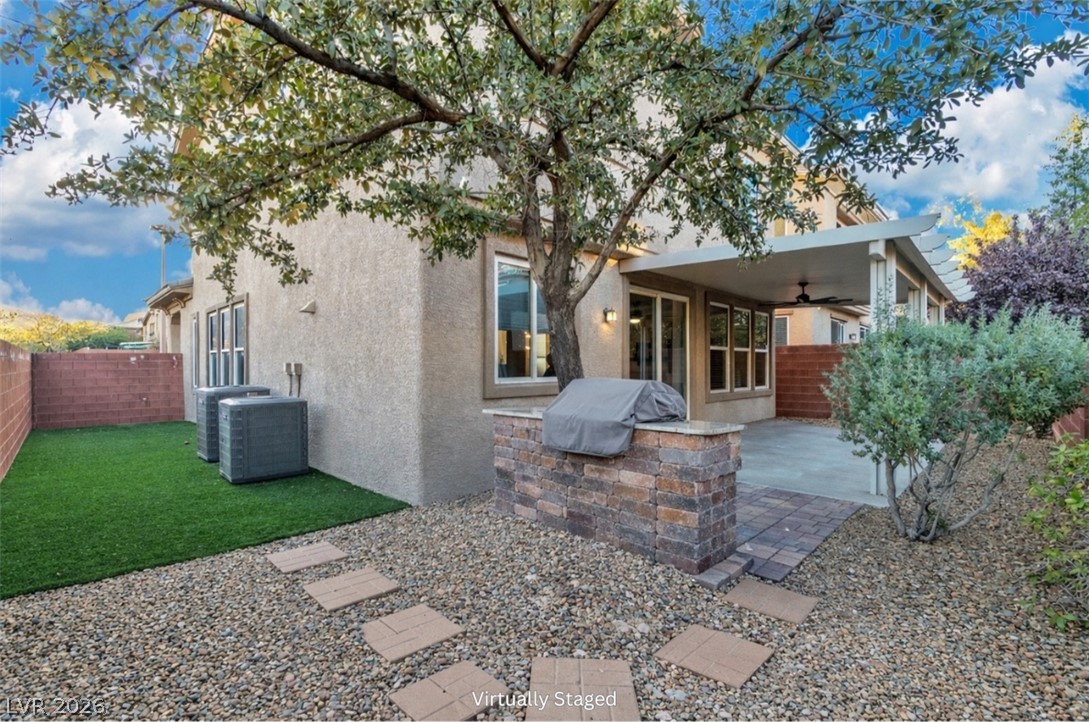 10460 Harvest Wind Drive Property Photo 31