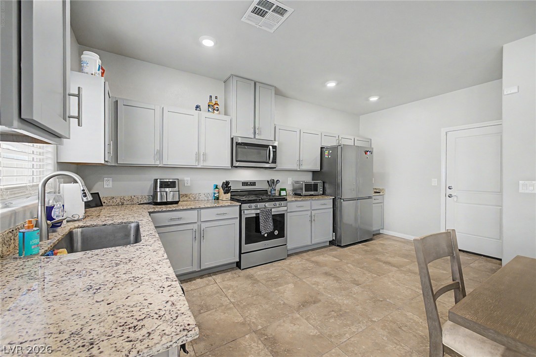 7933 Rachelis Street Property Photo 6