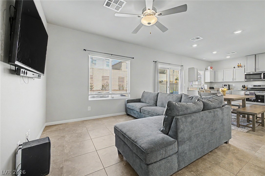 7933 Rachelis Street Property Photo 8