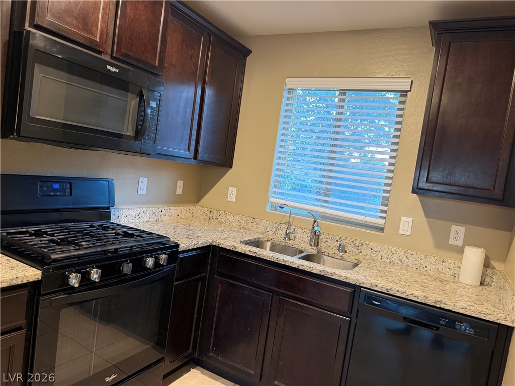 4343 Harristown Drive Property Photo 10