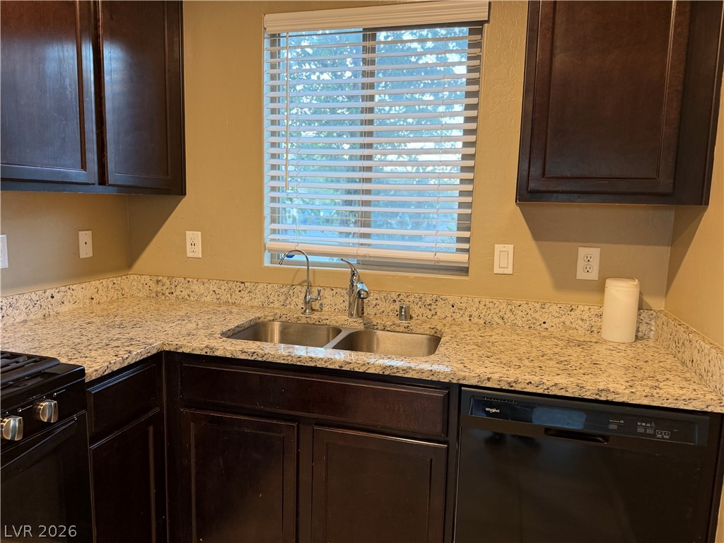 4343 Harristown Drive Property Photo 16