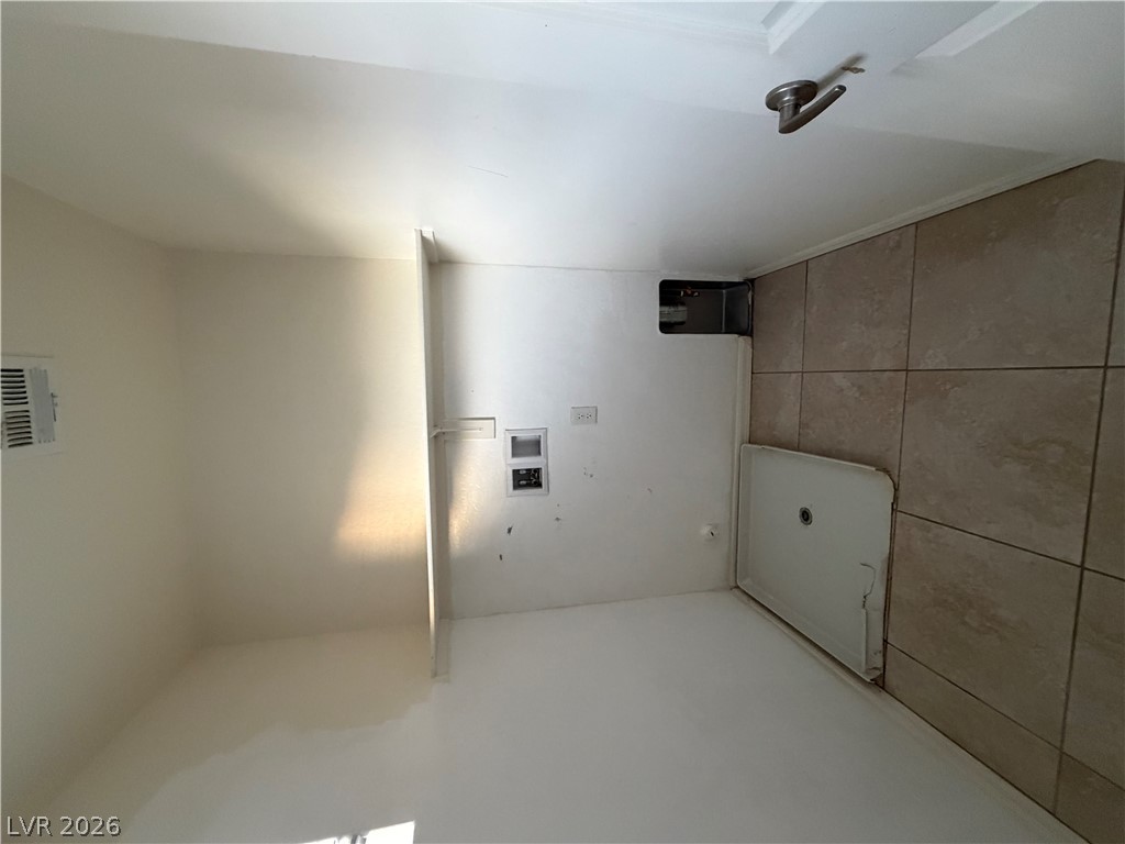 4343 Harristown Drive Property Photo 20
