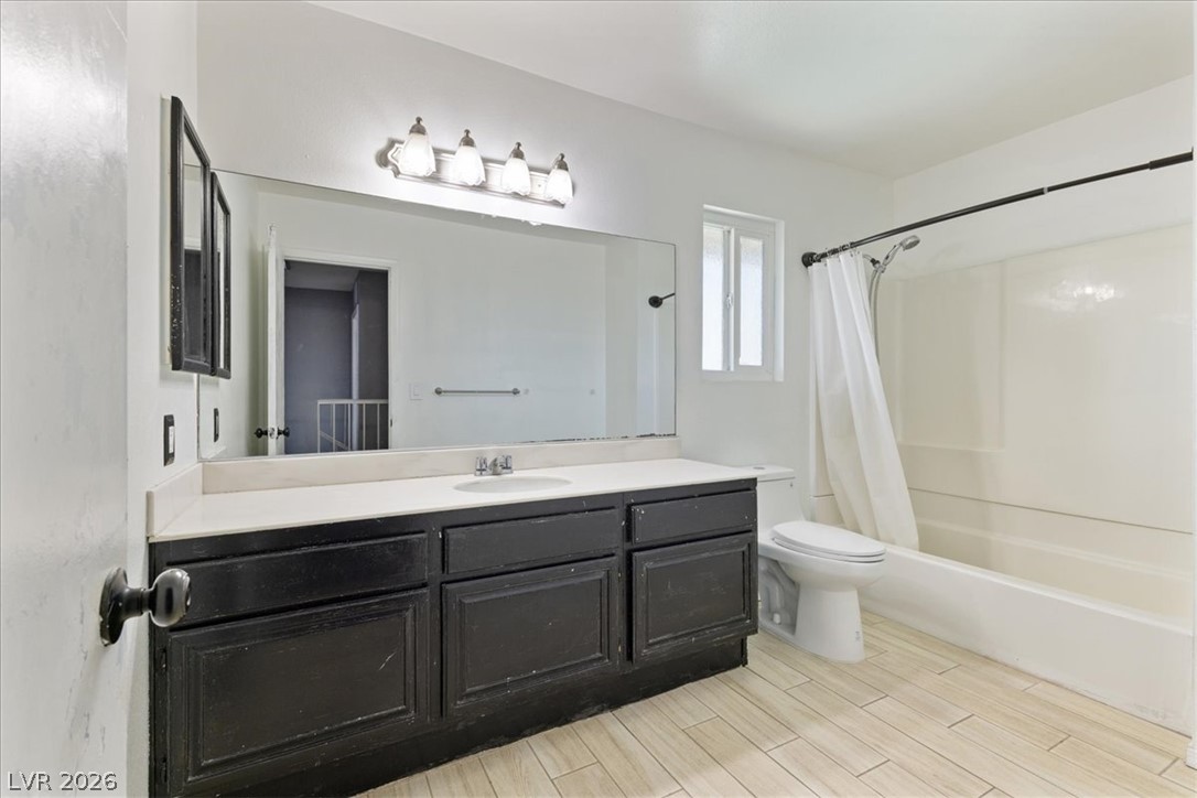 580 Chelsea Drive Property Photo 12