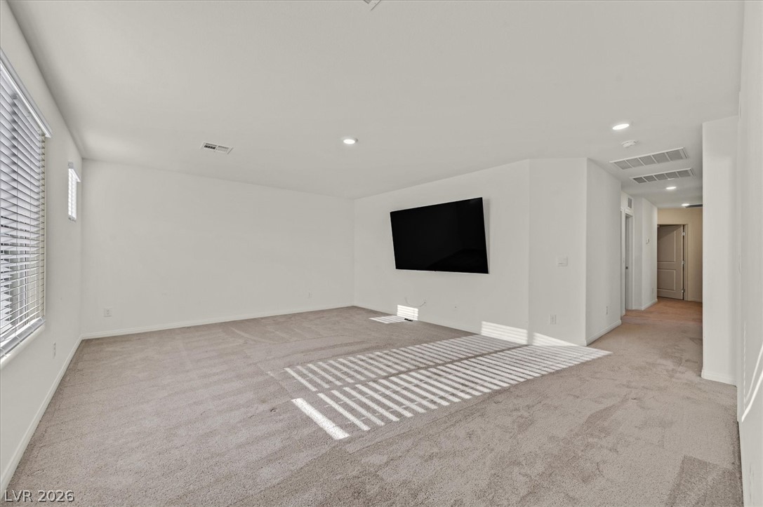 1842 Farah Falls Place Property Photo 9