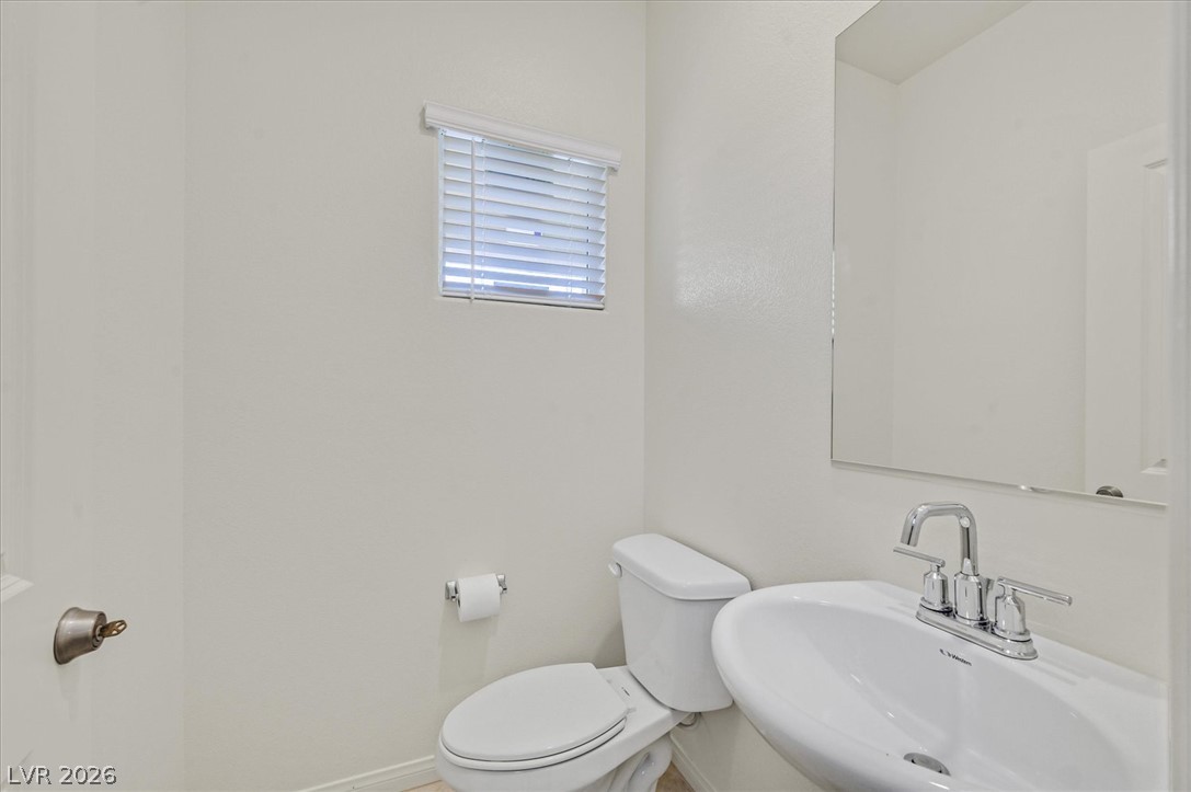 1842 Farah Falls Place Property Photo 22