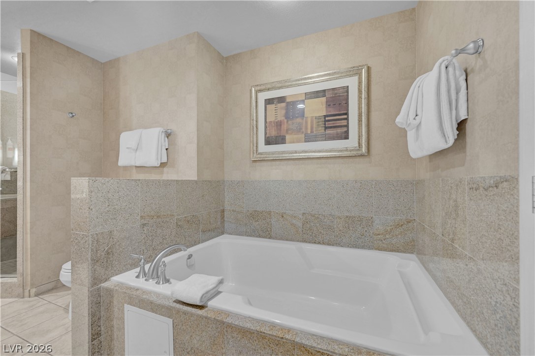 211 East Flamingo Road 1211 Property Photo 13