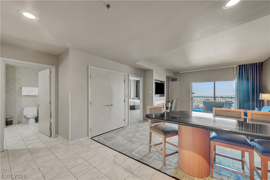 211 East Flamingo Road 1211 Property Photo 17