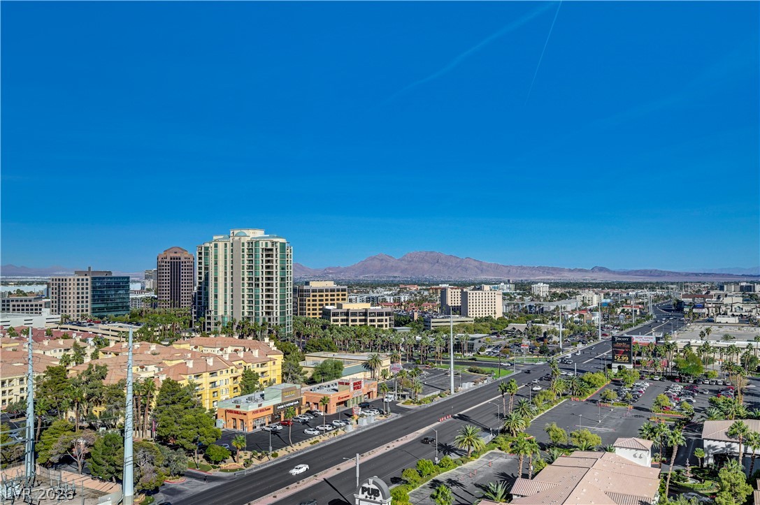 211 East Flamingo Road 1211 Property Photo 21