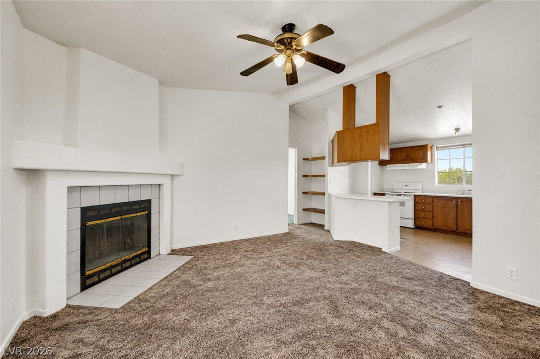 4361 Maple Road Property Photo 8