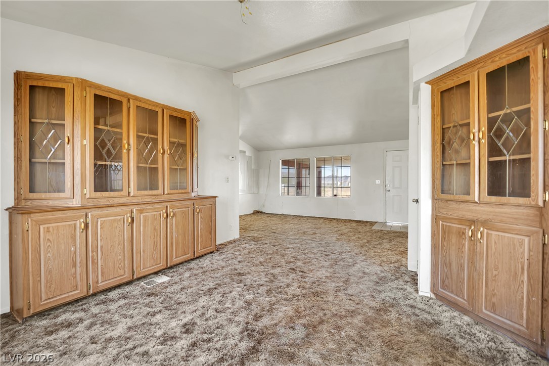 4361 Maple Road Property Photo 14
