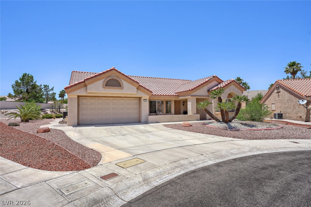 2405 Burke Court Property Photo 1