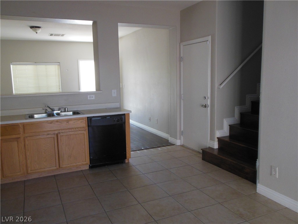 7431 Mariposa Grove Street Property Photo 5