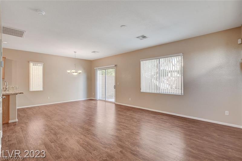 9128 Blue Raven Avenue Property Photo 6
