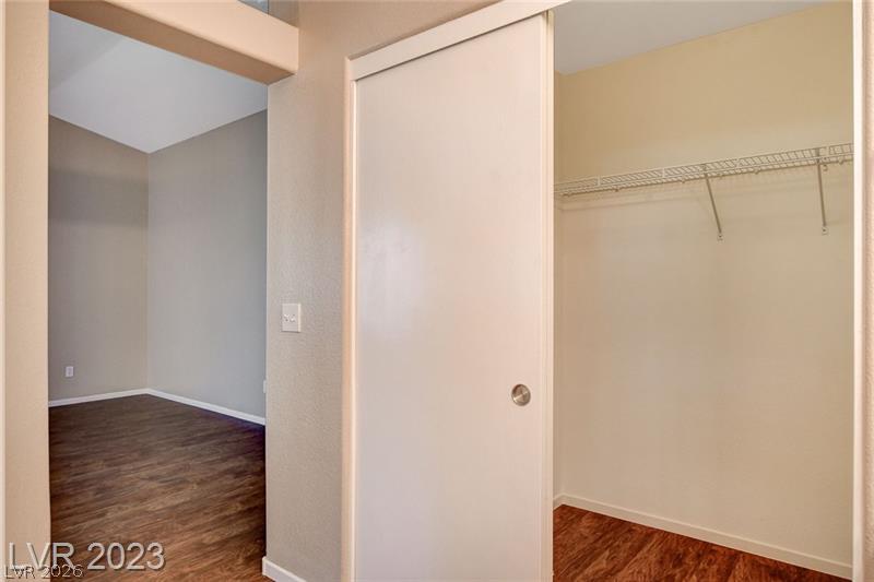 9128 Blue Raven Avenue Property Photo 26