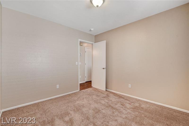 9128 Blue Raven Avenue Property Photo 28