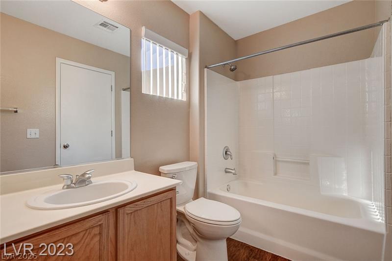 9128 Blue Raven Avenue Property Photo 31