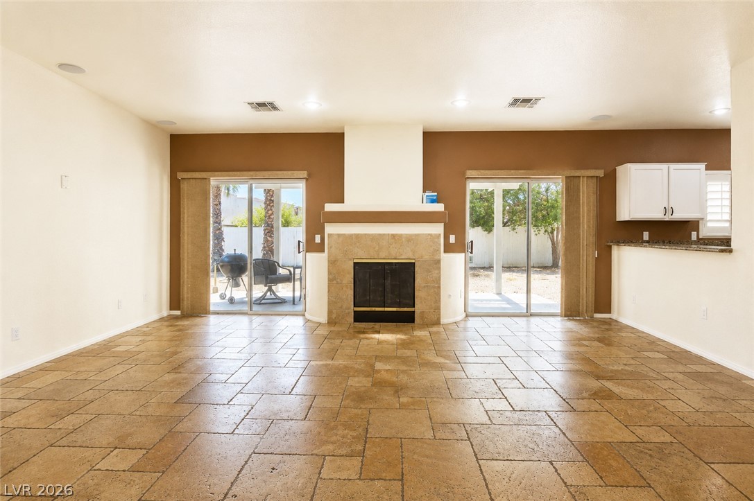 7705 Four Seasons Drive Property Photo 6