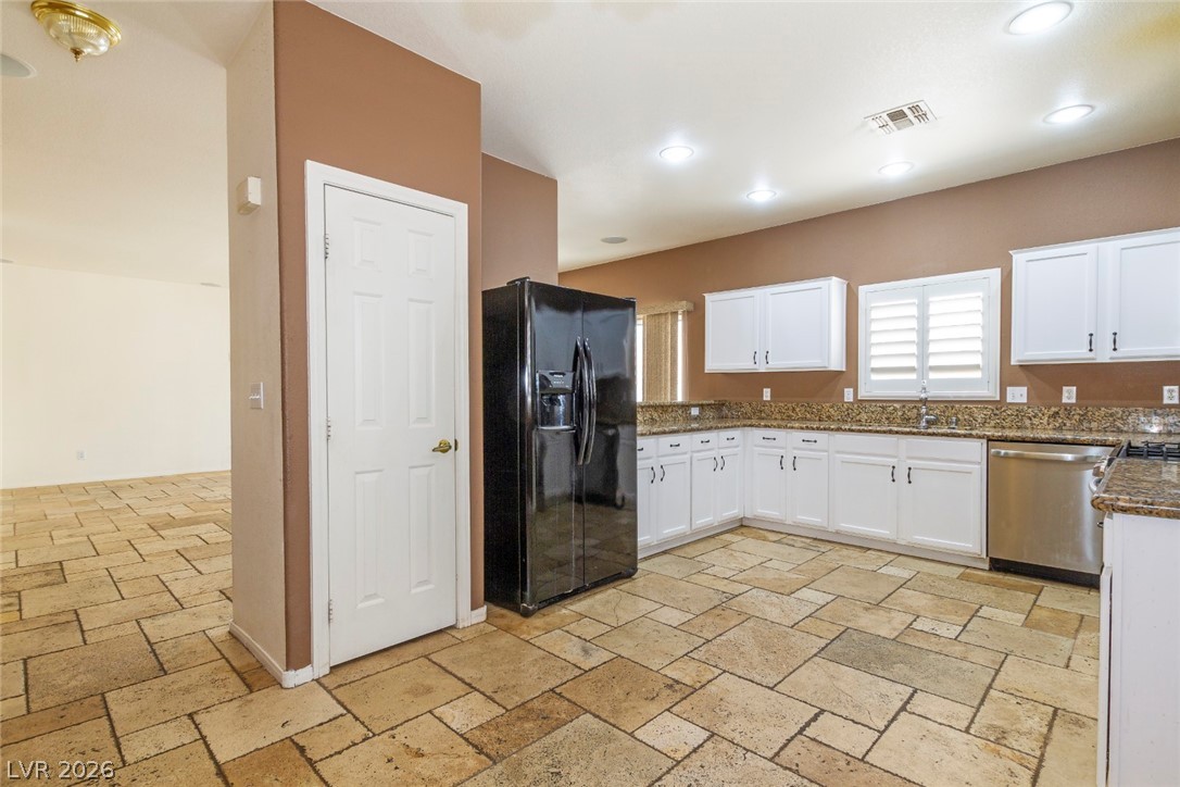 7705 Four Seasons Drive Property Photo 12