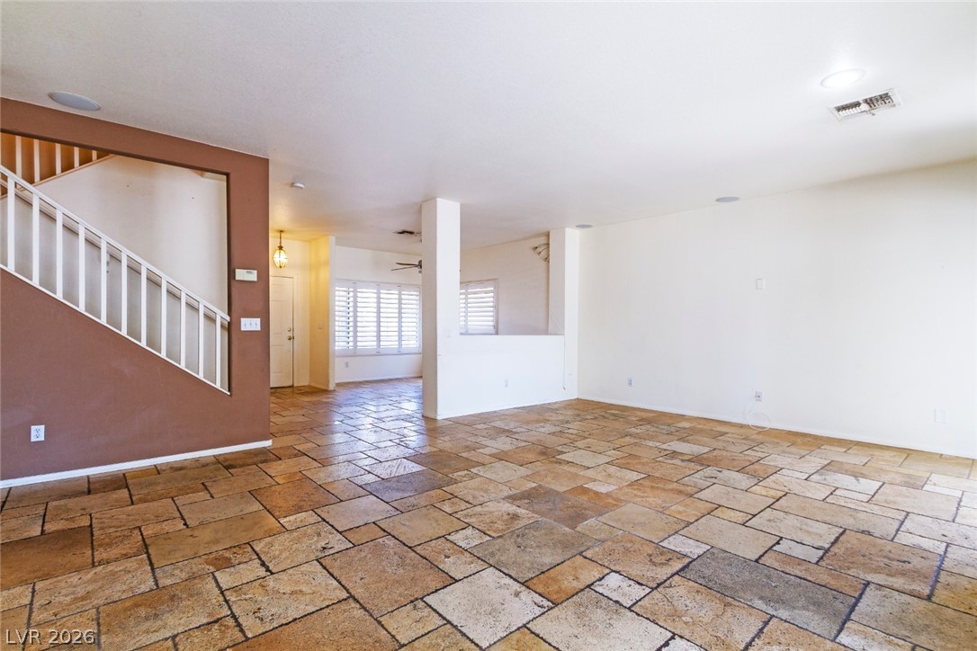 7705 Four Seasons Drive Property Photo 20