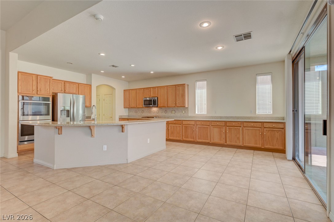 849 Ashford Way Property Photo 8