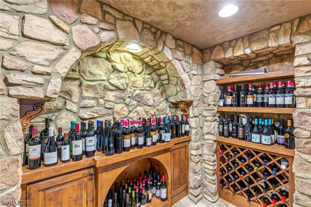 47 Soaring Bird Court Property Photo 32