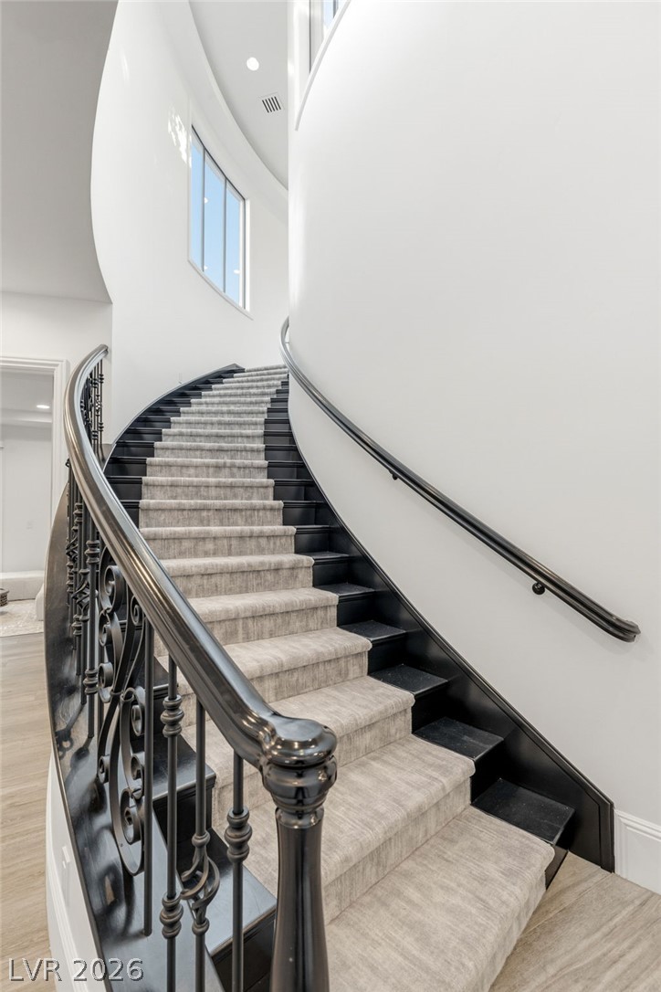 47 Soaring Bird Court Property Photo 41