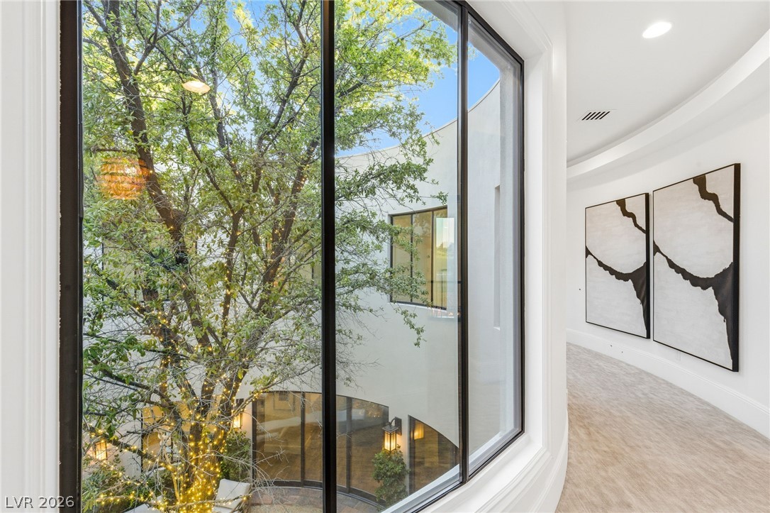47 Soaring Bird Court Property Photo 43