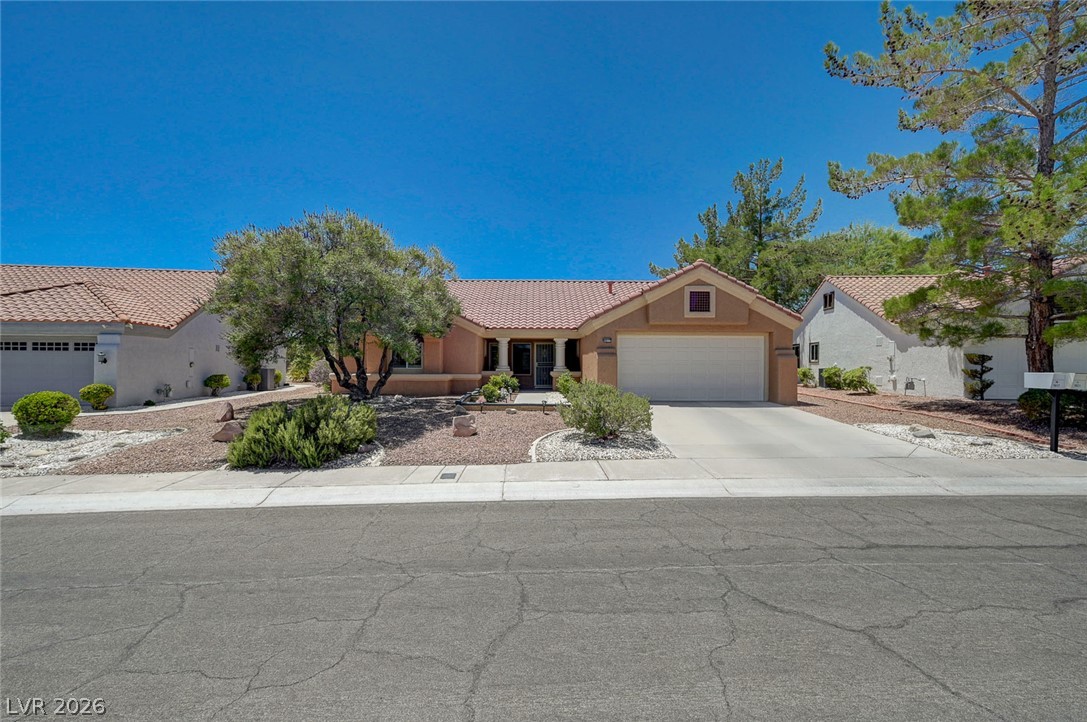 9617 Gold Bank Drive Property Photo 2