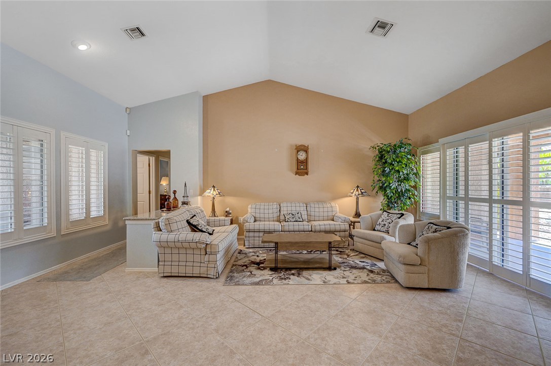 9617 Gold Bank Drive Property Photo 11