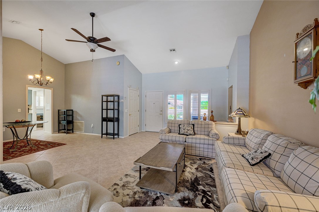 9617 Gold Bank Drive Property Photo 13