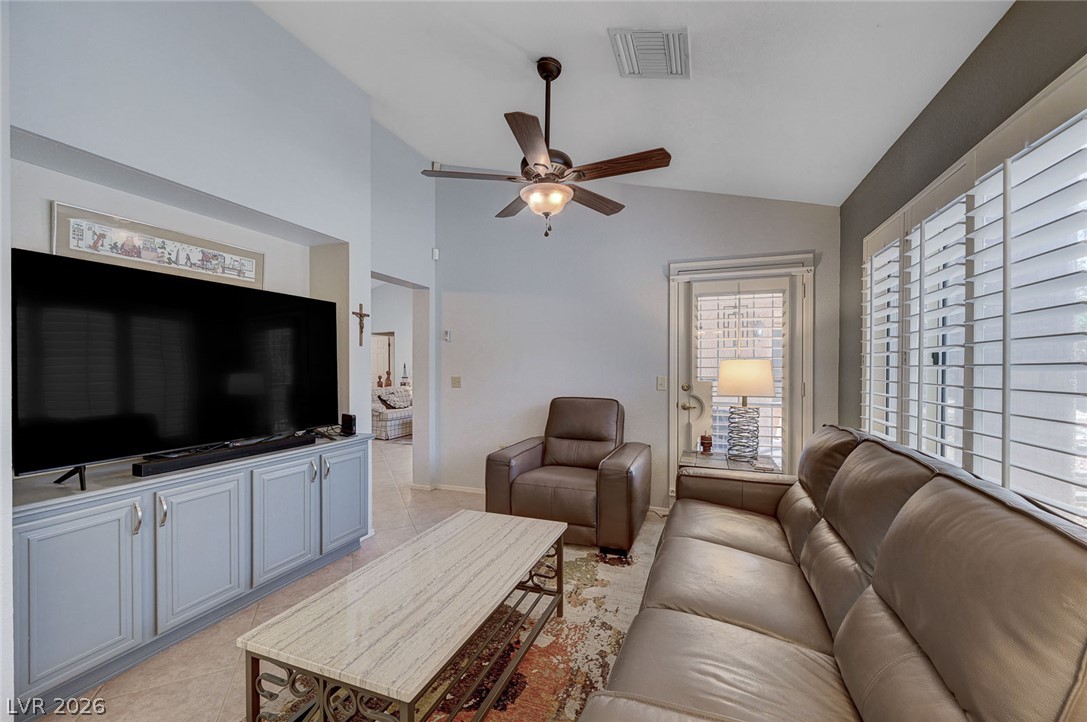 9617 Gold Bank Drive Property Photo 20