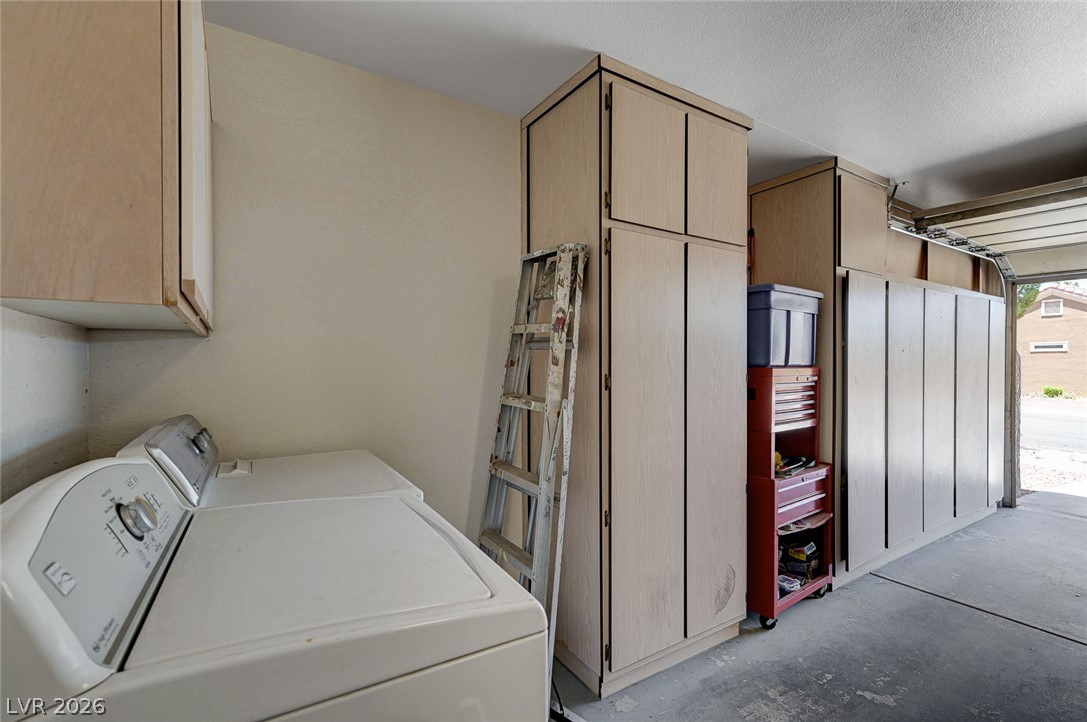 9617 Gold Bank Drive Property Photo 43