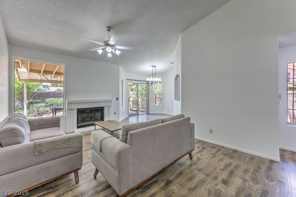 1451 Harmony Hill Drive Property Photo 18