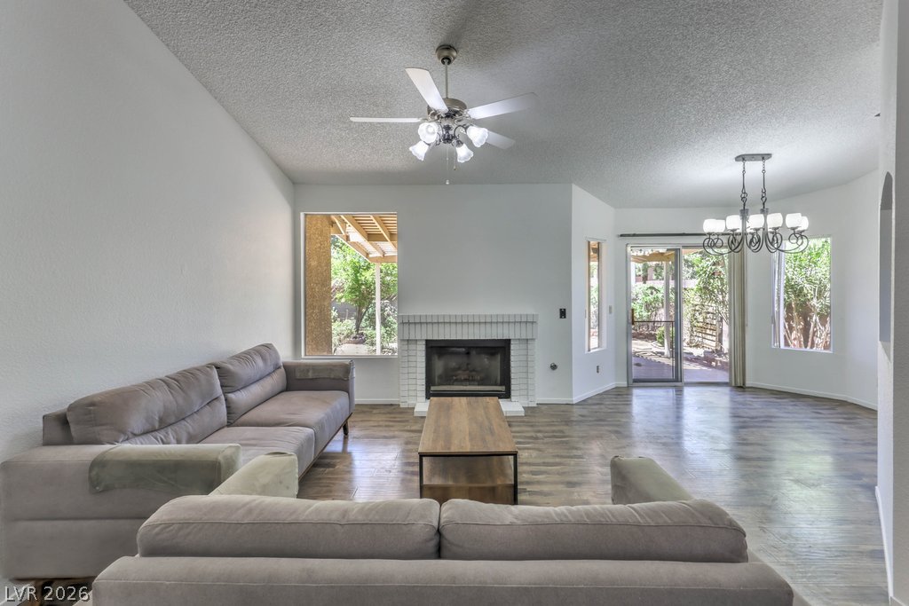 1451 Harmony Hill Drive Property Photo 25