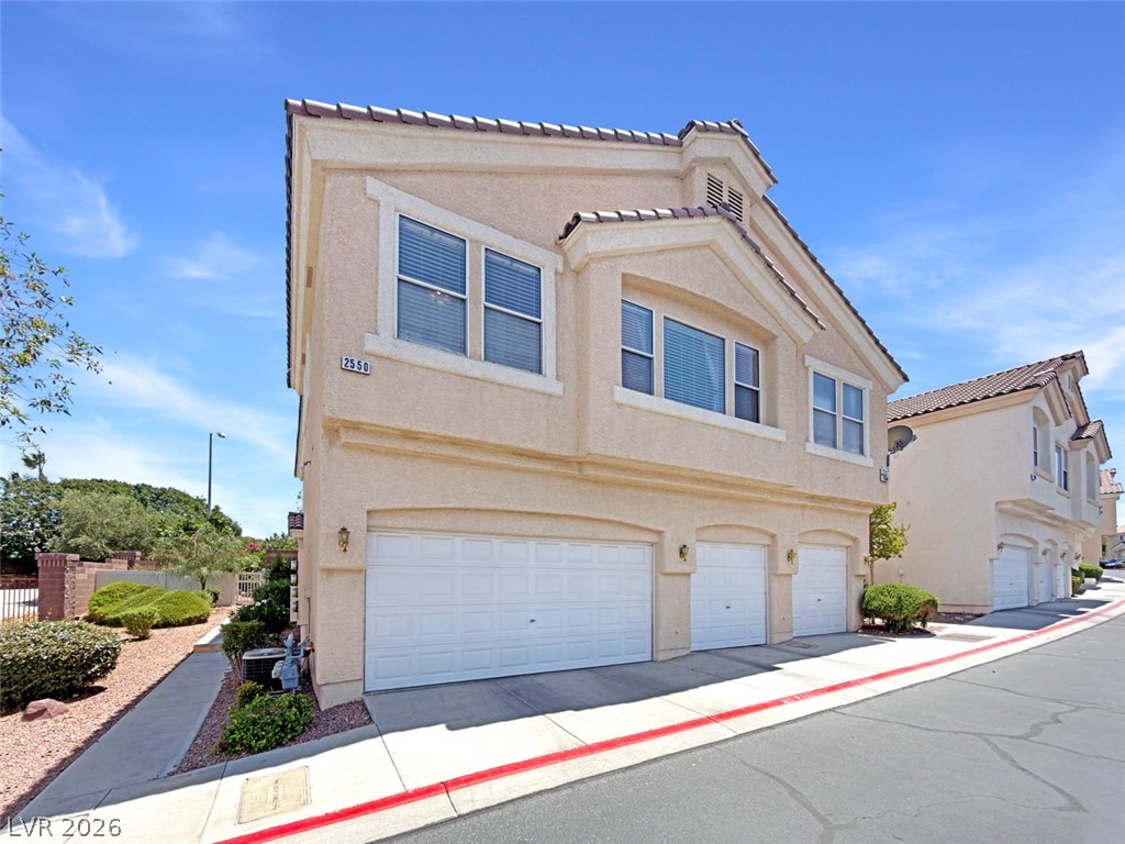 2554 Alias Smith Drive Property Photo 1
