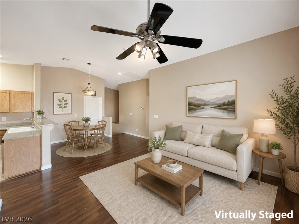2554 Alias Smith Drive Property Photo 3