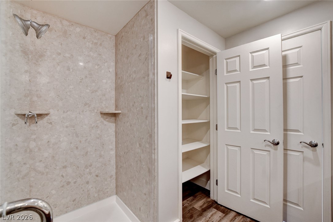 150 North Las Vegas Boulevard 804 Property Photo 23