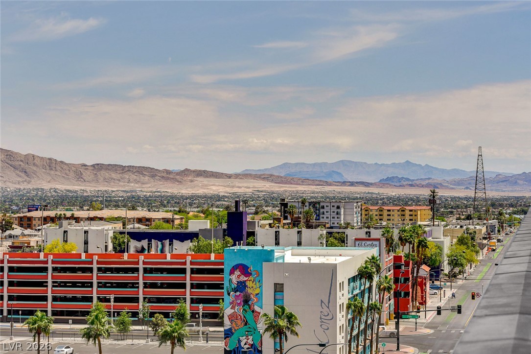 150 North Las Vegas Boulevard 804 Property Photo 39