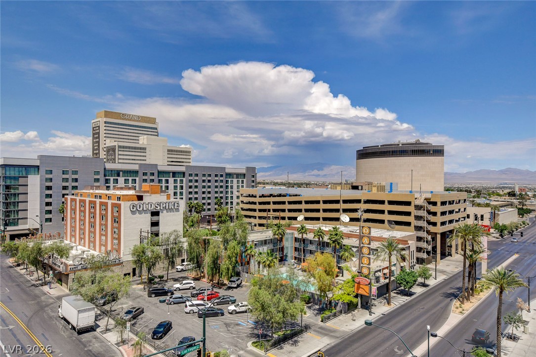 150 North Las Vegas Boulevard 804 Property Photo 41