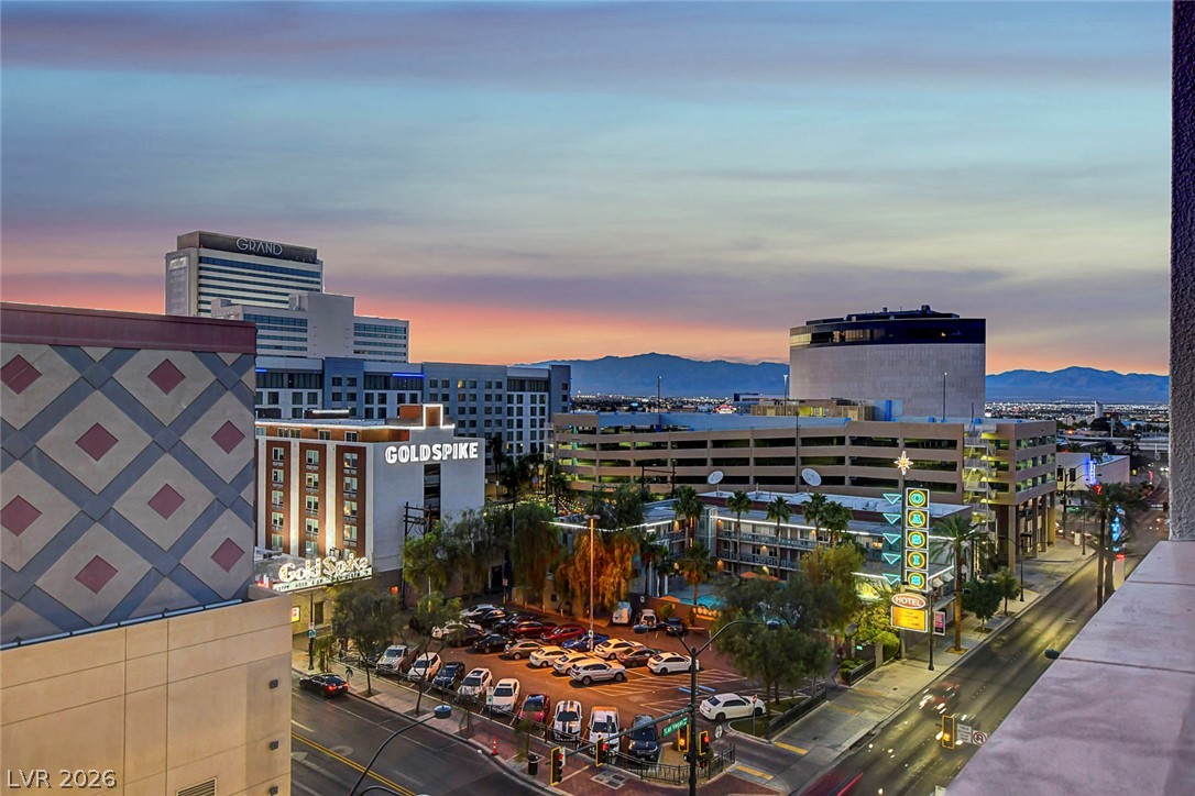 150 North Las Vegas Boulevard 804 Property Photo 52