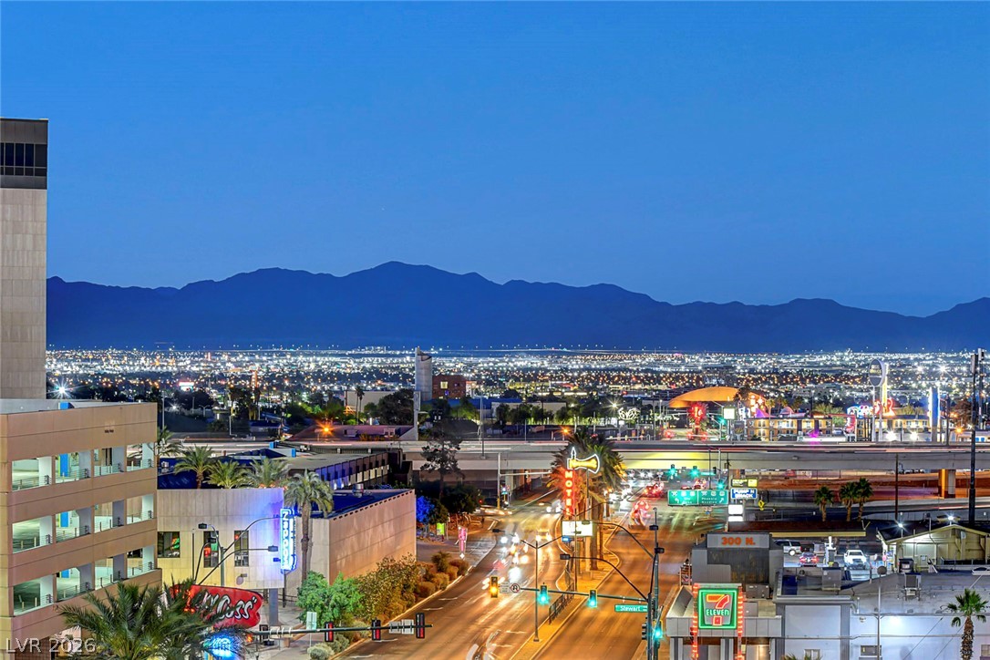 150 North Las Vegas Boulevard 804 Property Photo 60