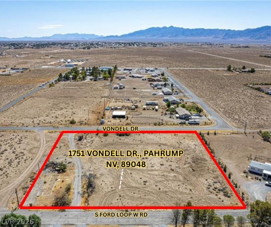 1751 Vondell Drive Property Photo 2