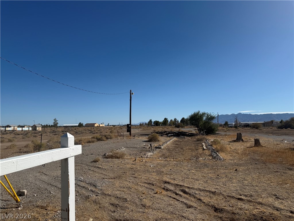 1751 Vondell Drive Property Photo 12