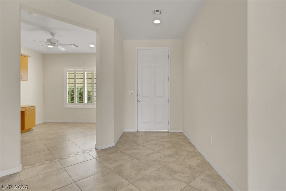 2256 Laurel Heights Lane Property Photo 6