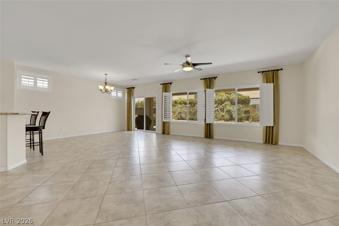 2256 Laurel Heights Lane Property Photo 7