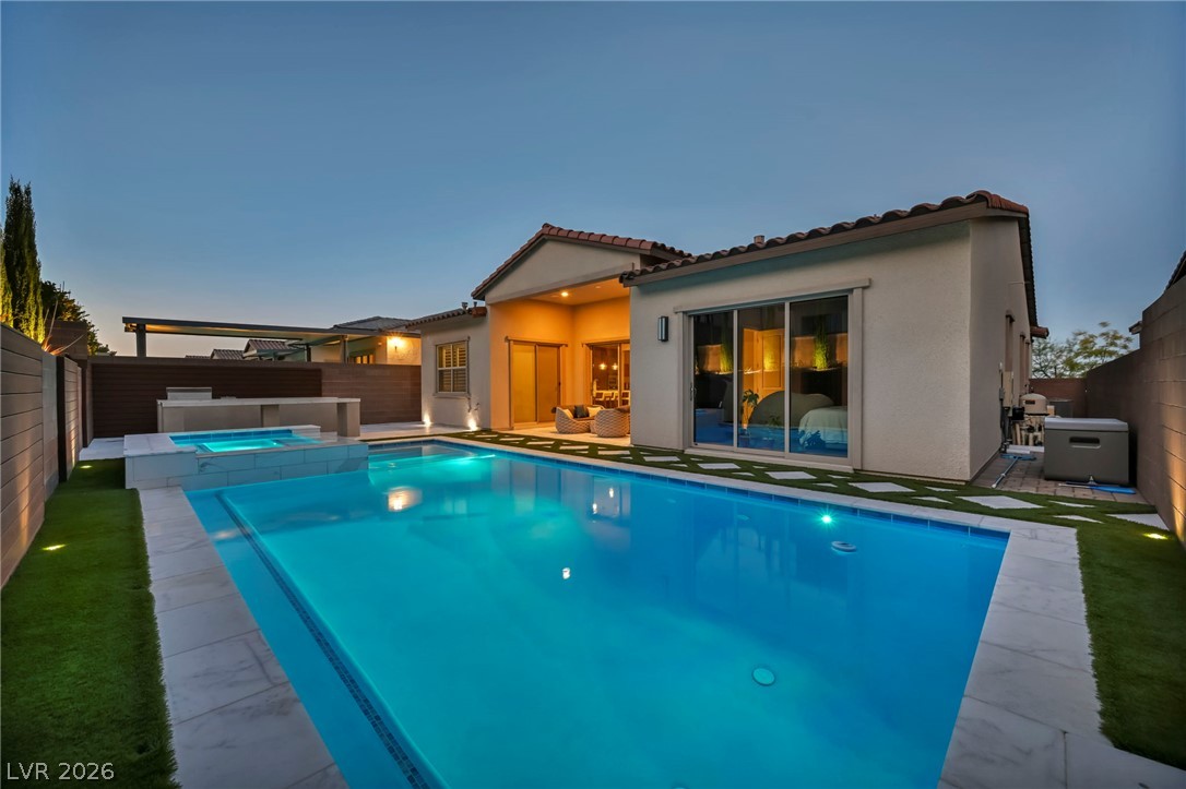 253 Robledo Street Property Photo 7