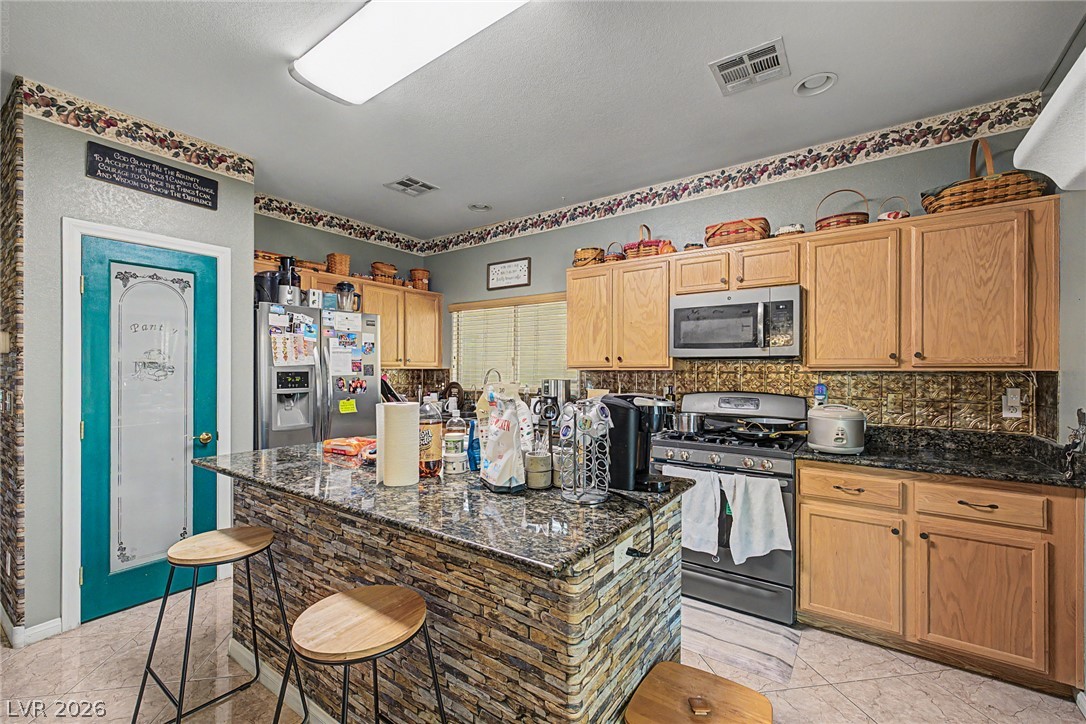 6017 Leaping Foal Street Property Photo 15